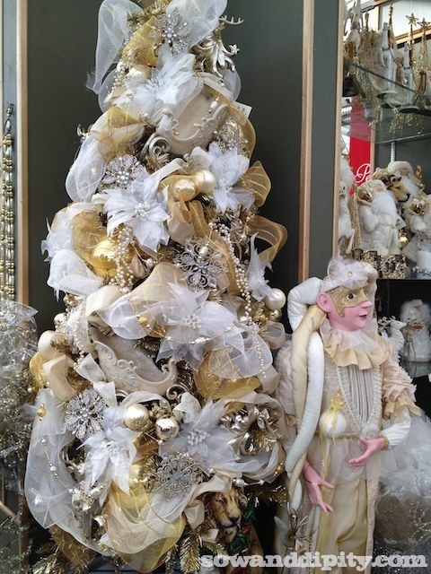 white and gold christmas tree - Sow & Dipity