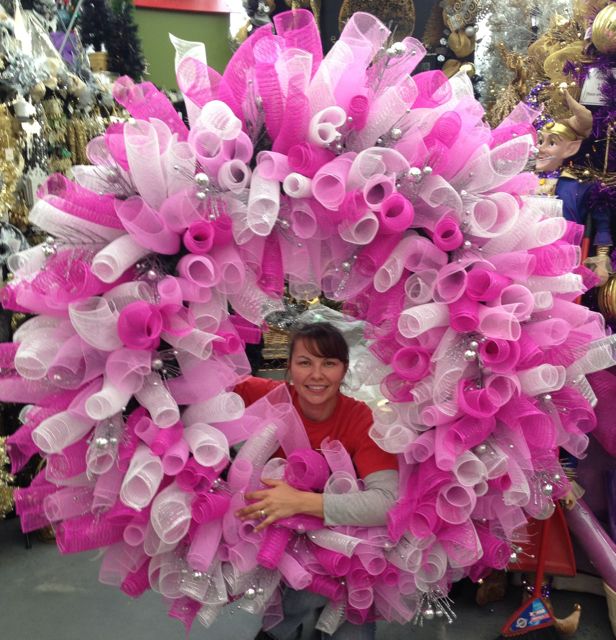 Breast cancer wreath