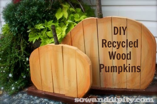recycled wood pumpkin 